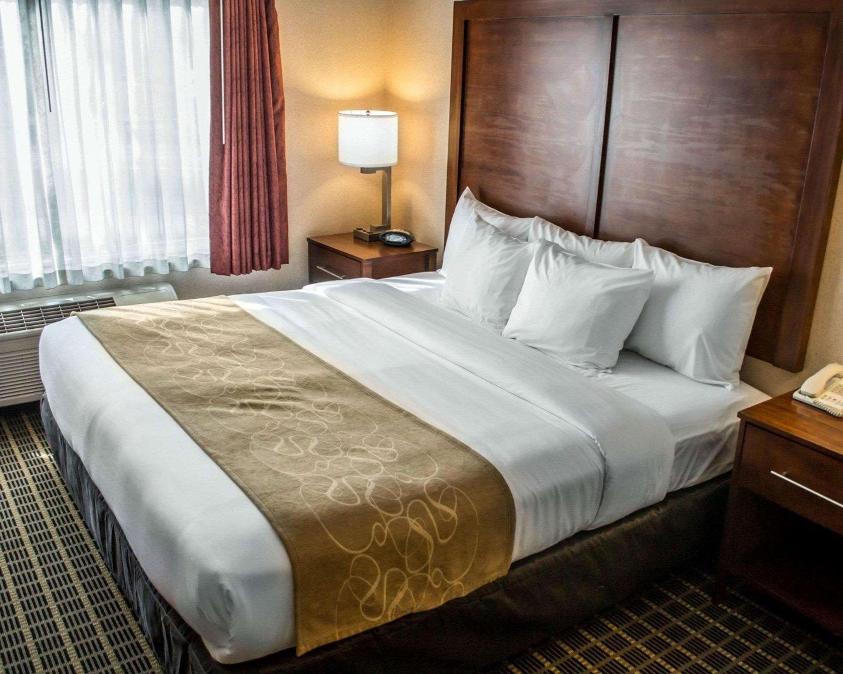 Comfort Suites Portland Southwest Extérieur photo