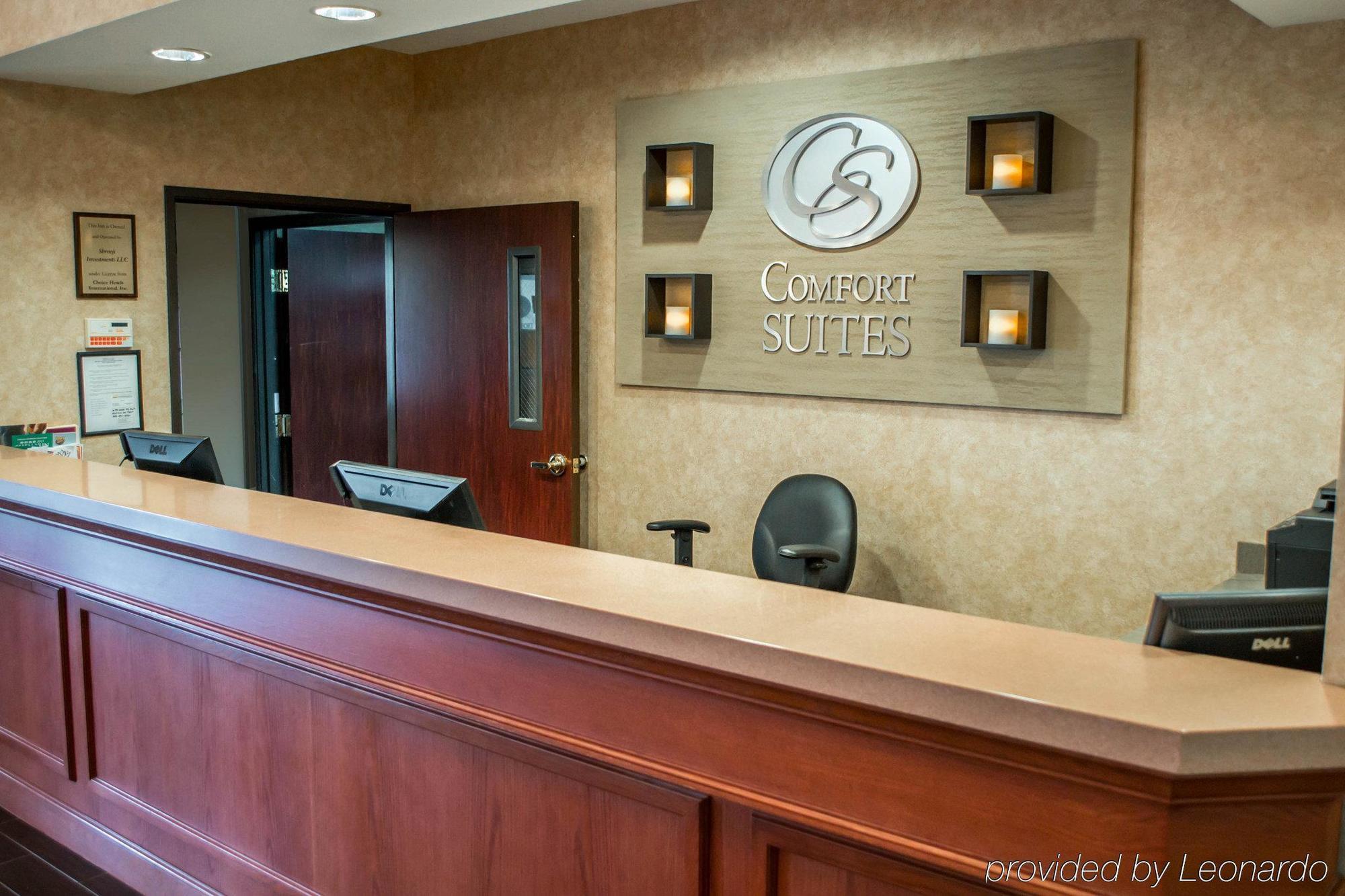 Comfort Suites Portland Southwest Extérieur photo
