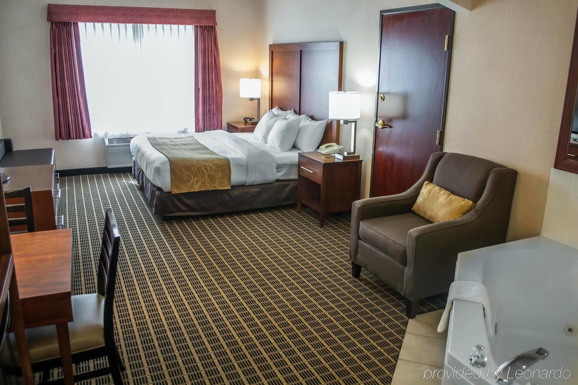 Comfort Suites Portland Southwest Extérieur photo