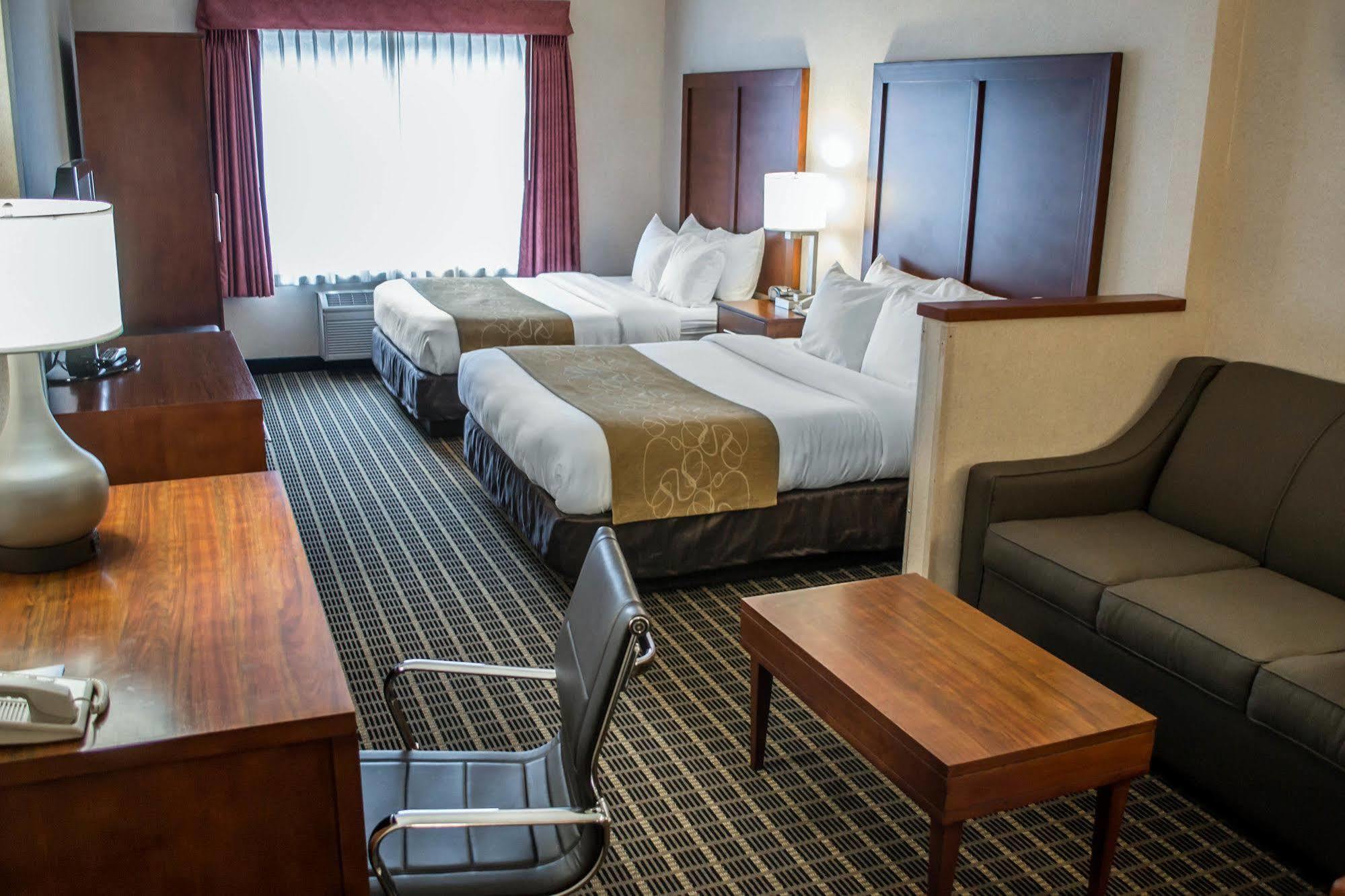 Comfort Suites Portland Southwest Extérieur photo