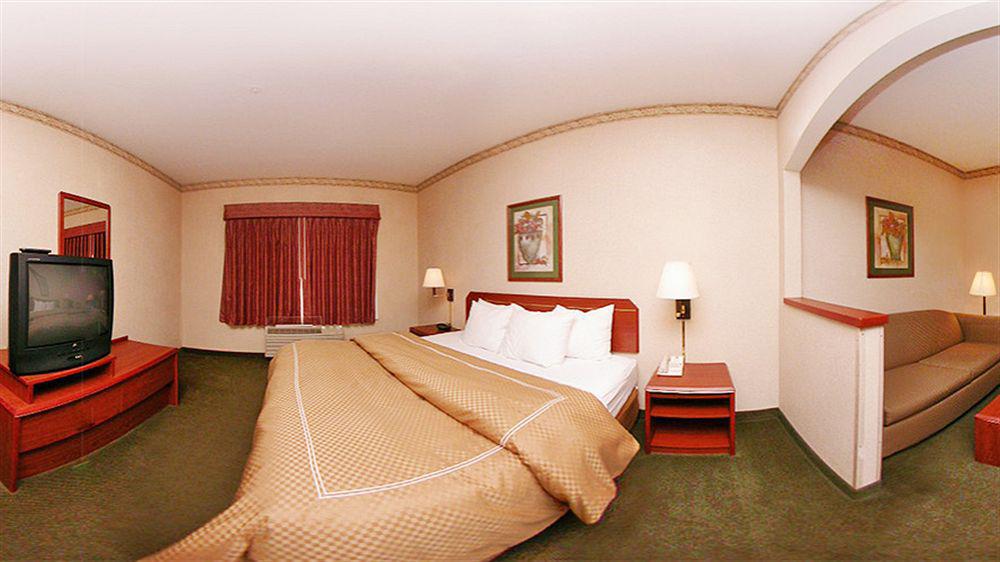 Comfort Suites Portland Southwest Extérieur photo